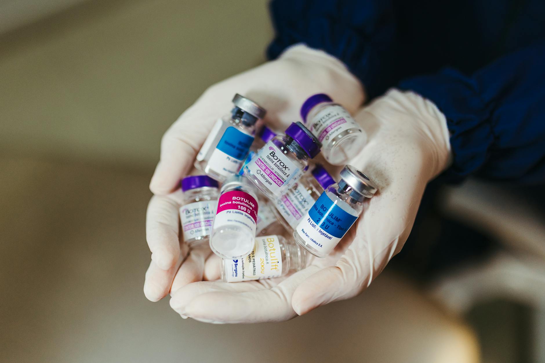 Augenbrauenlifting mit Botox: Der nicht-chirurgische Weg zu einem offenen, jugendlichen Blick